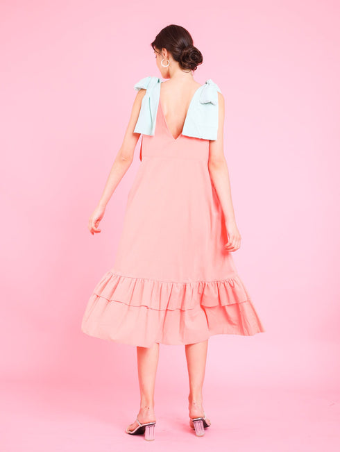 GET SPOTTED SHOP STOCKS Barbiecore: Elvera