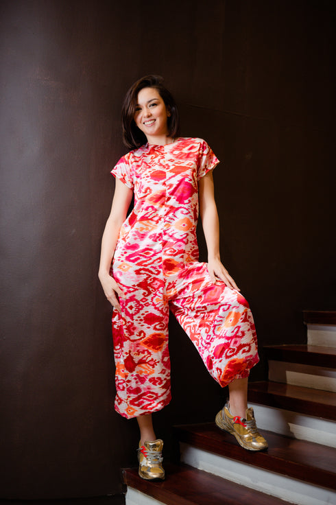 GET SPOTTED SHOP STOCKS Beauty Gonzalez x GS: At the Foot of the Sagrada We Danced