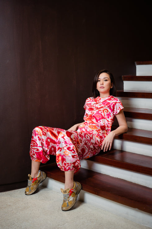 GET SPOTTED SHOP STOCKS Beauty Gonzalez x GS: At the Foot of the Sagrada We Danced