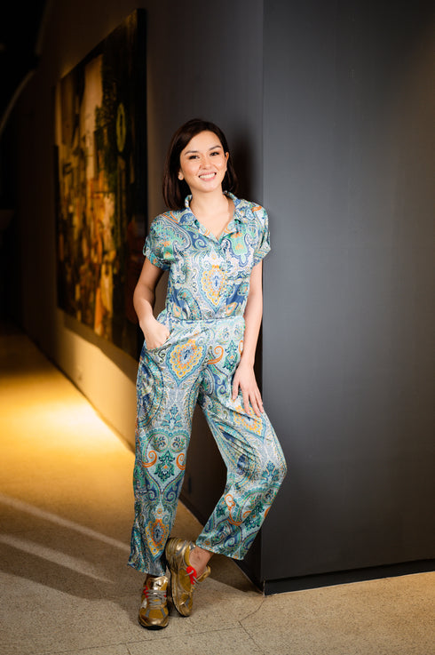 GET SPOTTED SHOP STOCKS Beauty Gonzalez x GS: Afternoon Tea in Luang Prabang