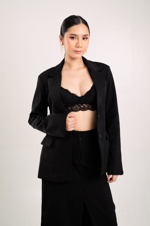 Metropolitan Series: Suit in Black