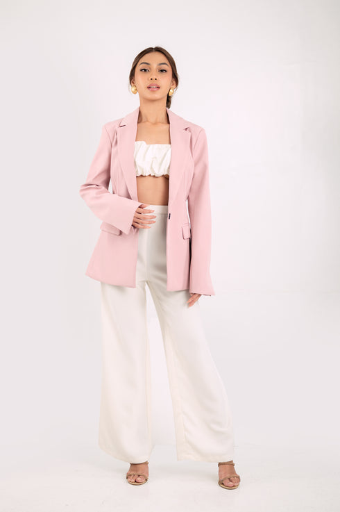 Metropolitan Series: Suit in Light Pink
