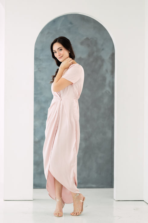 GS Party: Johanna Silk Dress with Sleeves