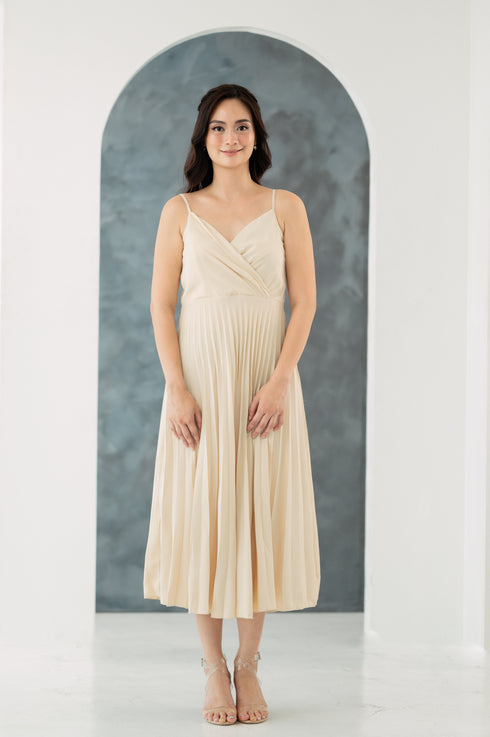 GS Party: Kenny Pleated Spaghetti Dress