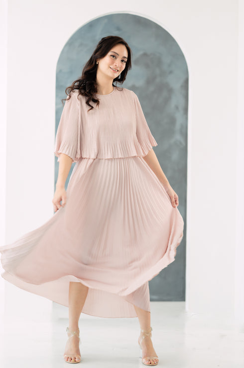 GS Party: Dianelle Flared Sleeve Pleated Dress