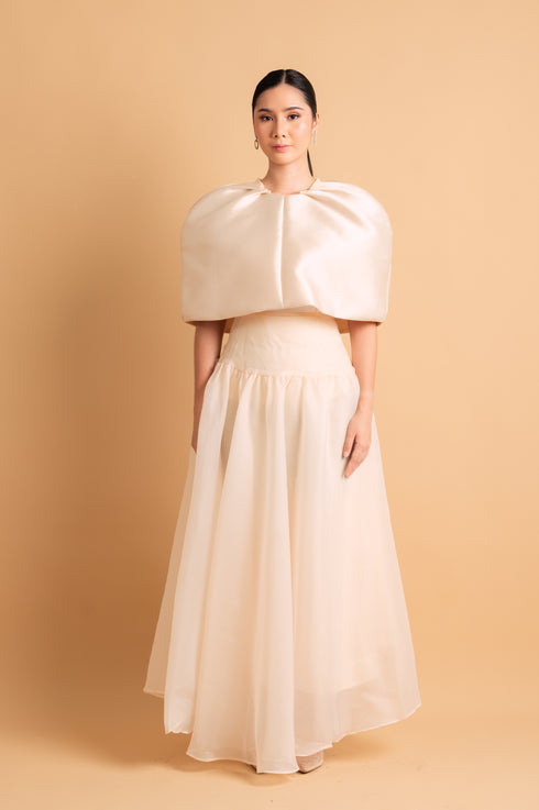 Cocktail: Artie Luxurious Cape Top in Beige