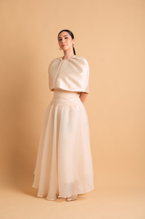 Cocktail: Artie Luxurious Cape Top in Beige