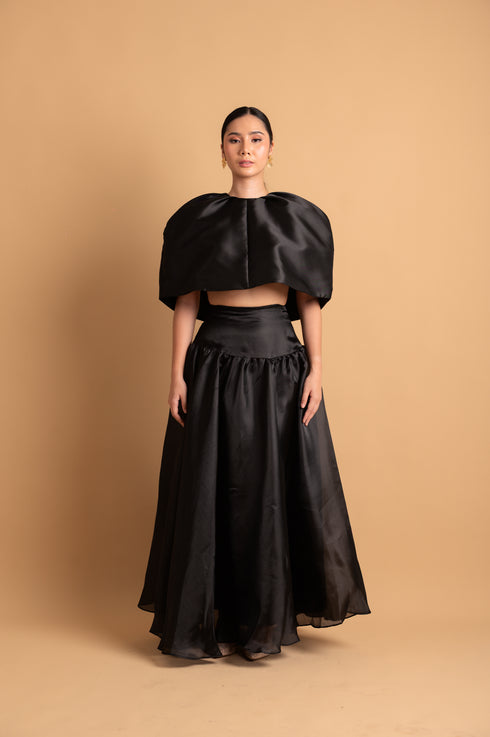 Cocktail: Artie Luxurious Cape Top in Black
