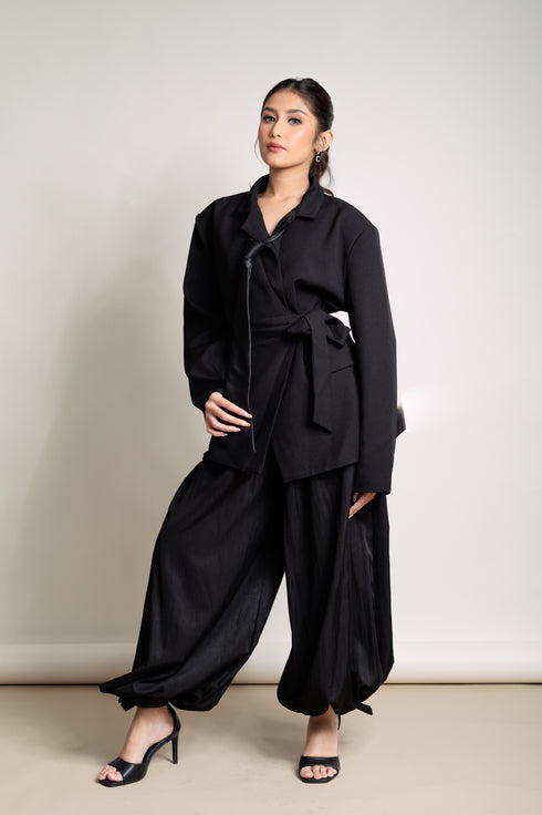 Pre-Holiday 2025: Reese Blazer