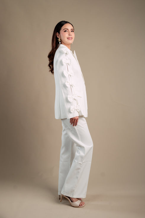 Pre-Holiday 2025: Frosted Glow Set