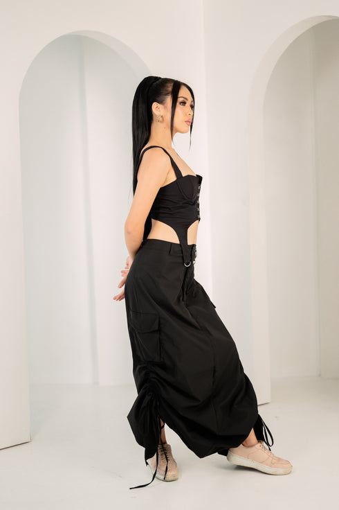 GS Gen Z: Black Cargo Maxi Skirt