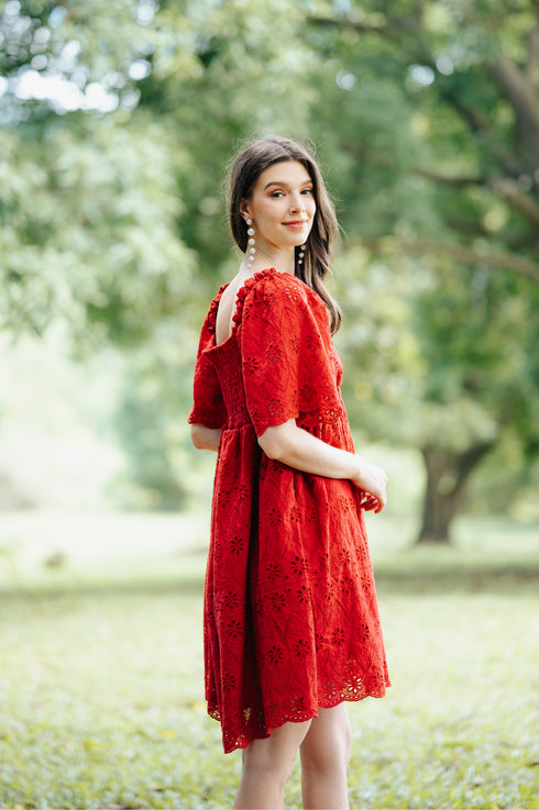 GET SPOTTED SHOP STOCKS Jenny Red: Oriana Babydoll Dress