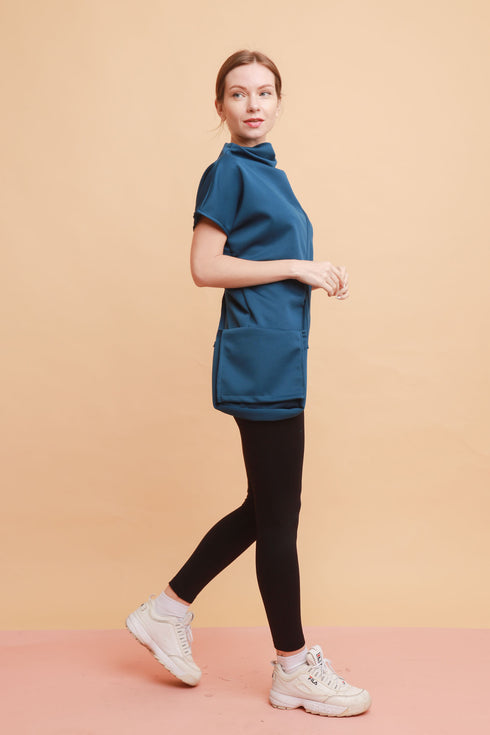 Vagabond Top w/ Built-in Bag