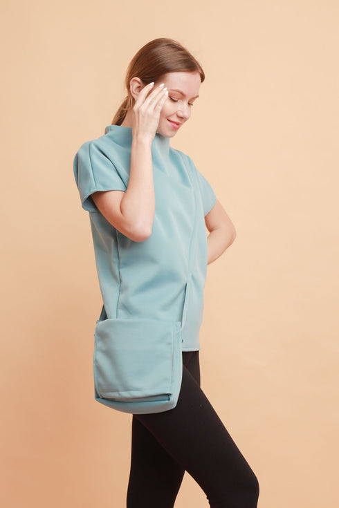 Vagabond Top w/ Built-in Bag