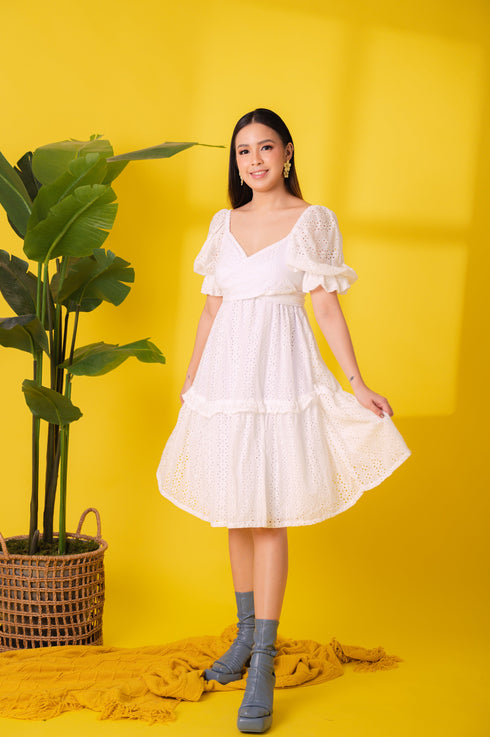 GET SPOTTED SHOP STOCKS Jenny Eyelet 3: Leni Premium Eyelet Wrap Dress