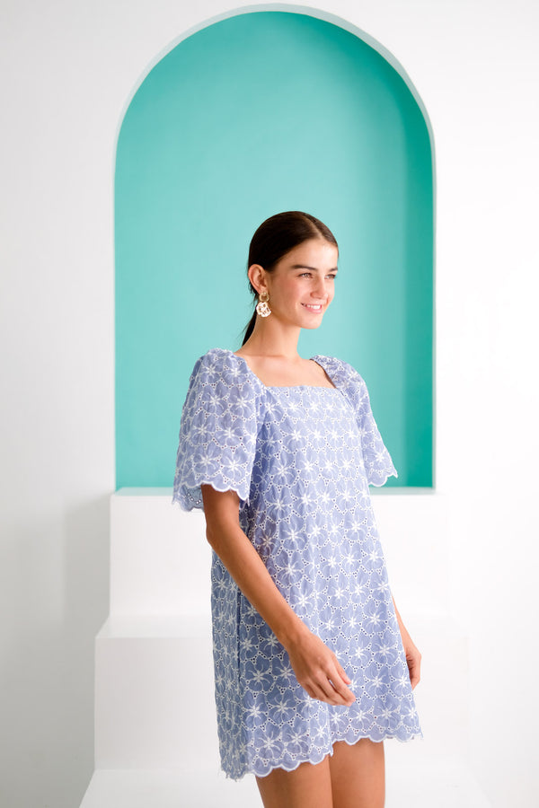 Easy Breezy: Jennifer