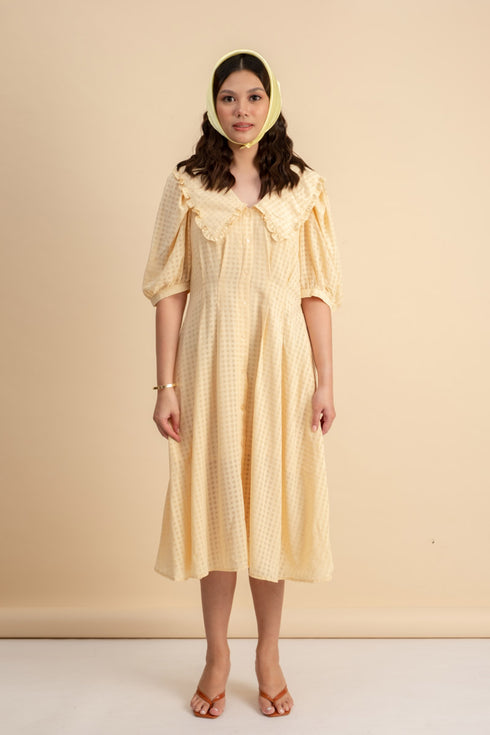 Delphine Peterpan Dress in Pale Yellow