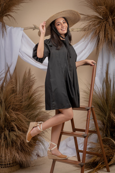 Fosette Chic Black Dress