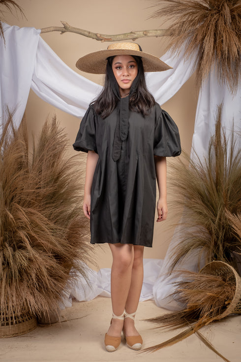 Fosette Chic Black Dress