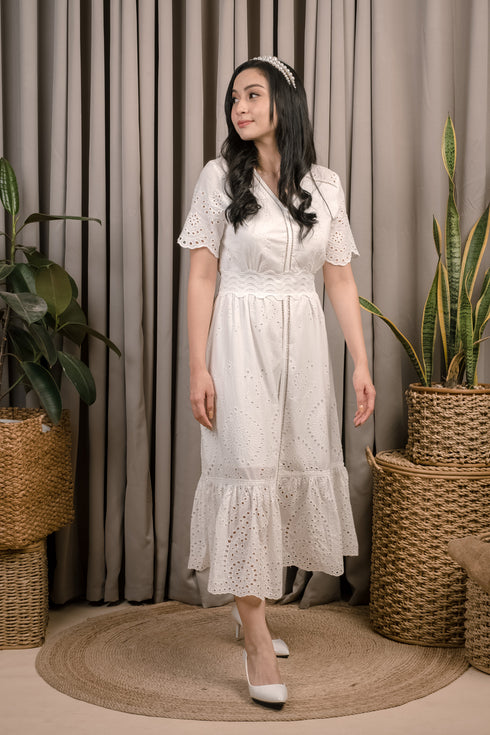 Maisie Vneck White Eyelet Dress