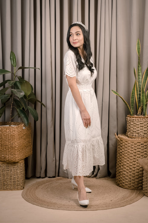 Maisie Vneck White Eyelet Dress