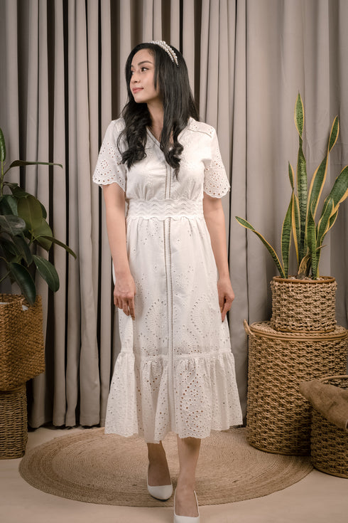 Maisie Vneck White Eyelet Dress