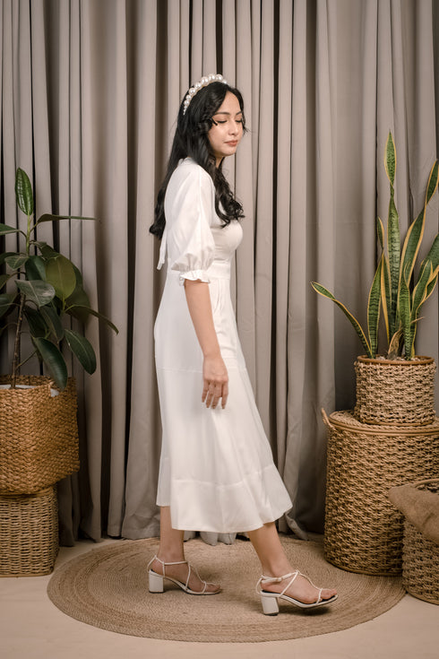 Mollie Vneck White Midi Dress w/ Bubble Sleeves