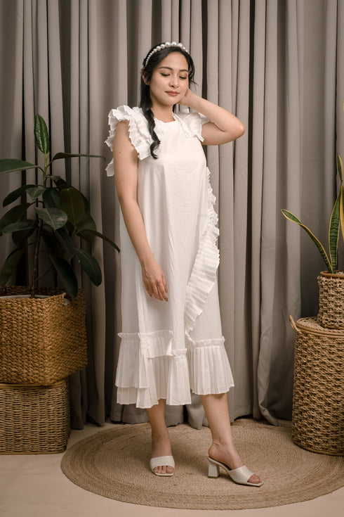 Maze Chic Pleated Dress