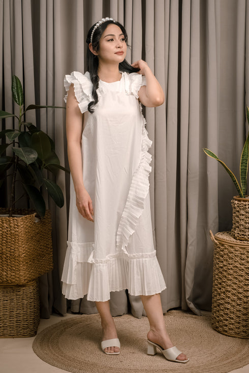 Maze Chic Pleated Dress