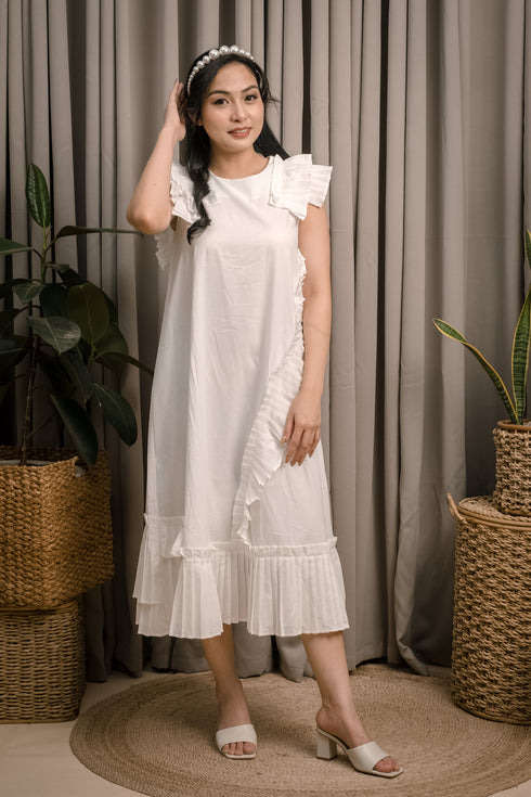Maze Chic Pleated Dress