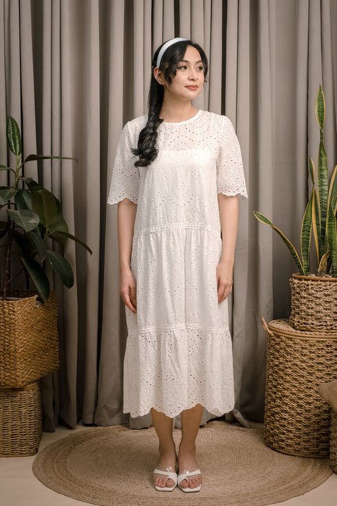 Max Lace Dress with Inner