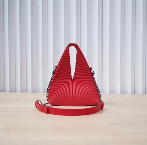 NEW: Repleat Bag Hobo Petite Edition