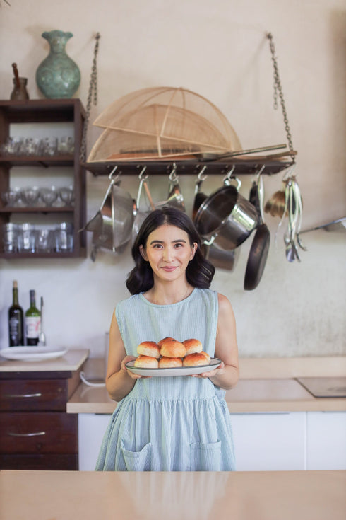 GET SPOTTED SHOP STOCKS MUM x RPB 7: Madeline Chambray Multi-Purpse Size-Laso Apron Pinafore