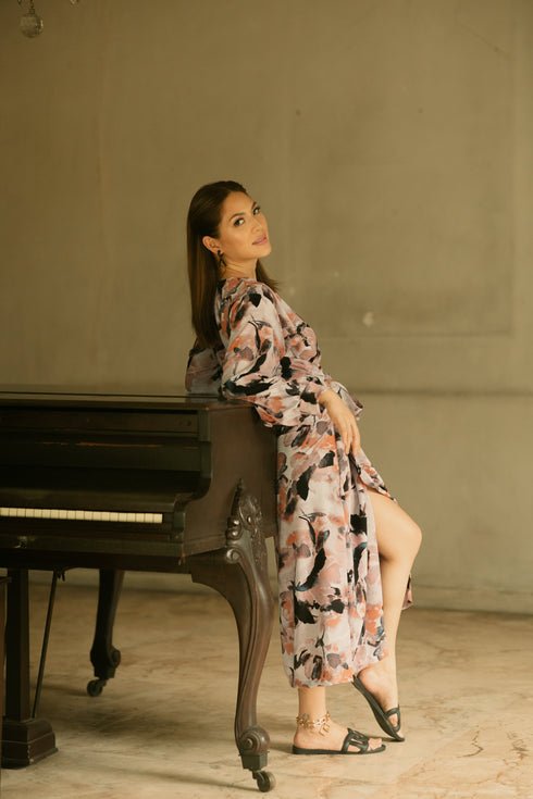 GET SPOTTED SHOP STOCKS BFM x LDG 4: Damaris Premium Robe Dress