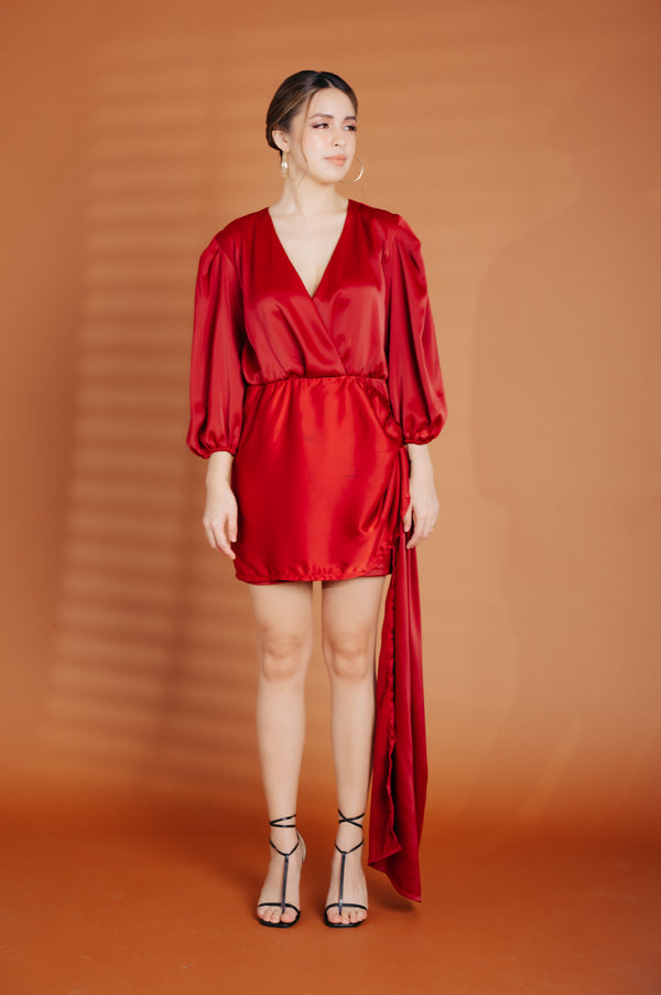 Alhambra x GS: The Miuccia Stylish Silk Dress in Holiday Red